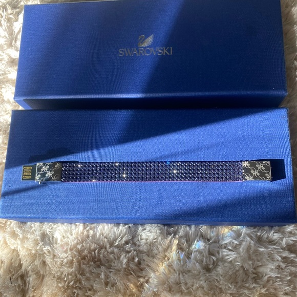 Swarovski 💯 Authentic - Picture 10 of 10